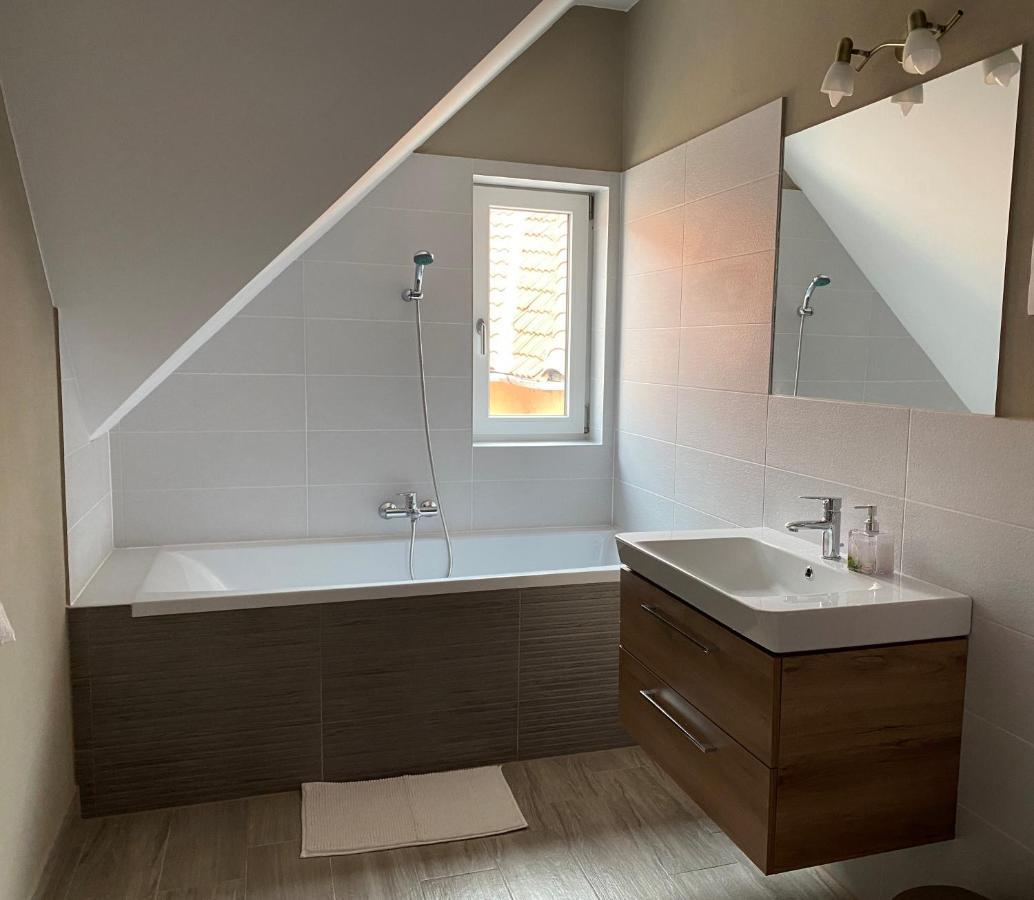 Fenyo Apartman House I Odorheiu Secuiesc Zewnętrze zdjęcie