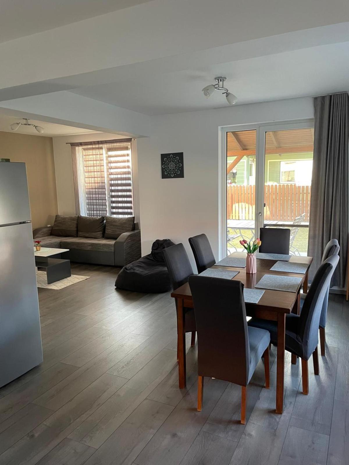 Fenyo Apartman House I Odorheiu Secuiesc Zewnętrze zdjęcie