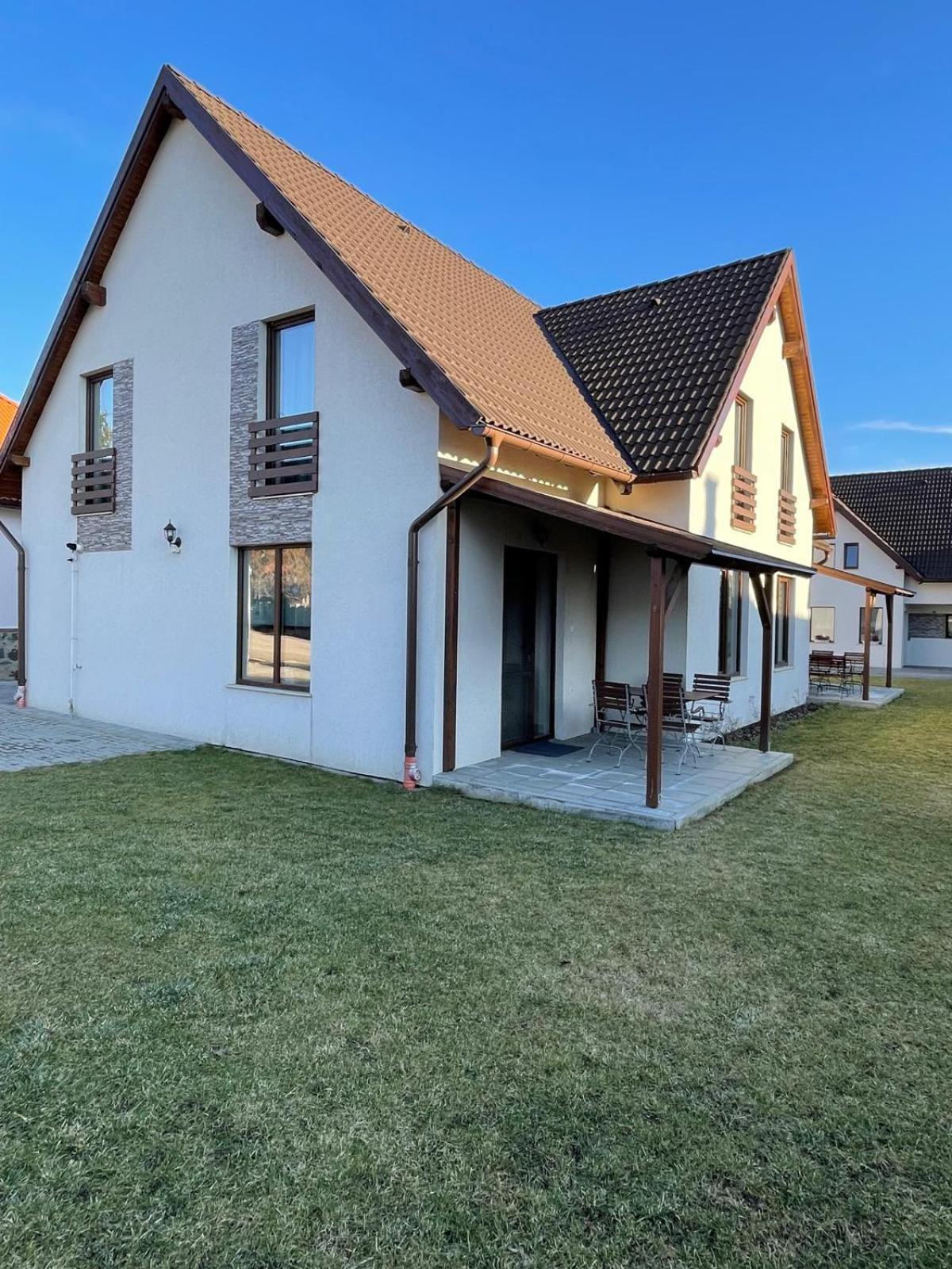 Fenyo Apartman House I Odorheiu Secuiesc Zewnętrze zdjęcie